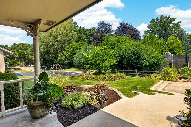 5315 Gingeridge Lane, Rockford, IL 61114
