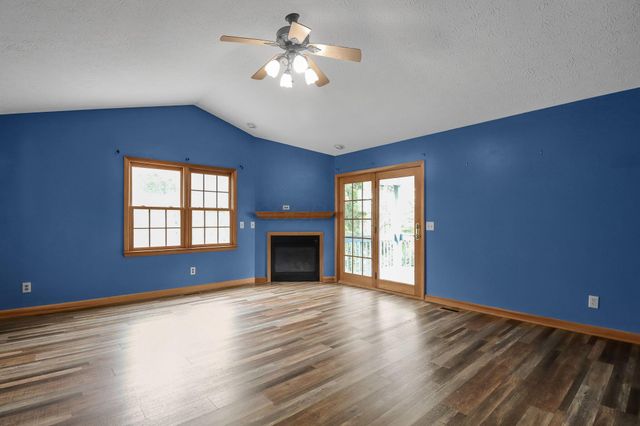 213 Sulphur Spring Road, Chillicothe, OH 45601
