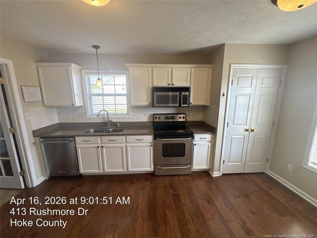 413 Rushmore Court, Raeford, NC 28376