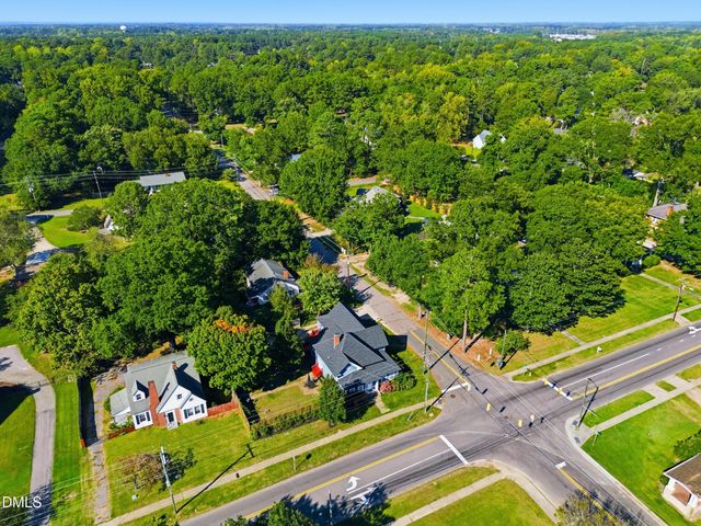 300 W Gannon Avenue W, Zebulon, NC 27597