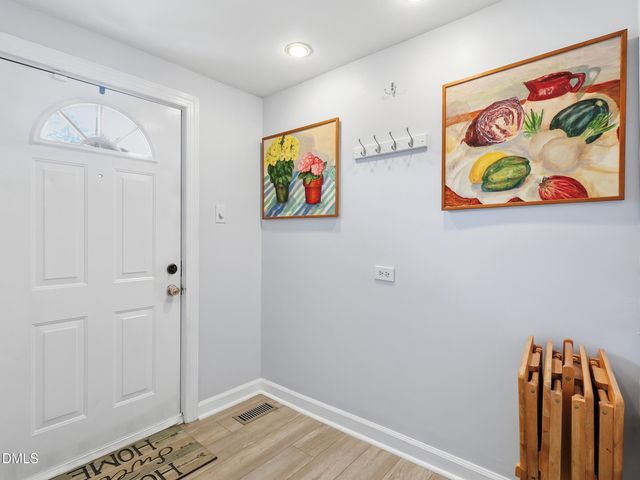300 W Gannon Avenue W, Zebulon, NC 27597
