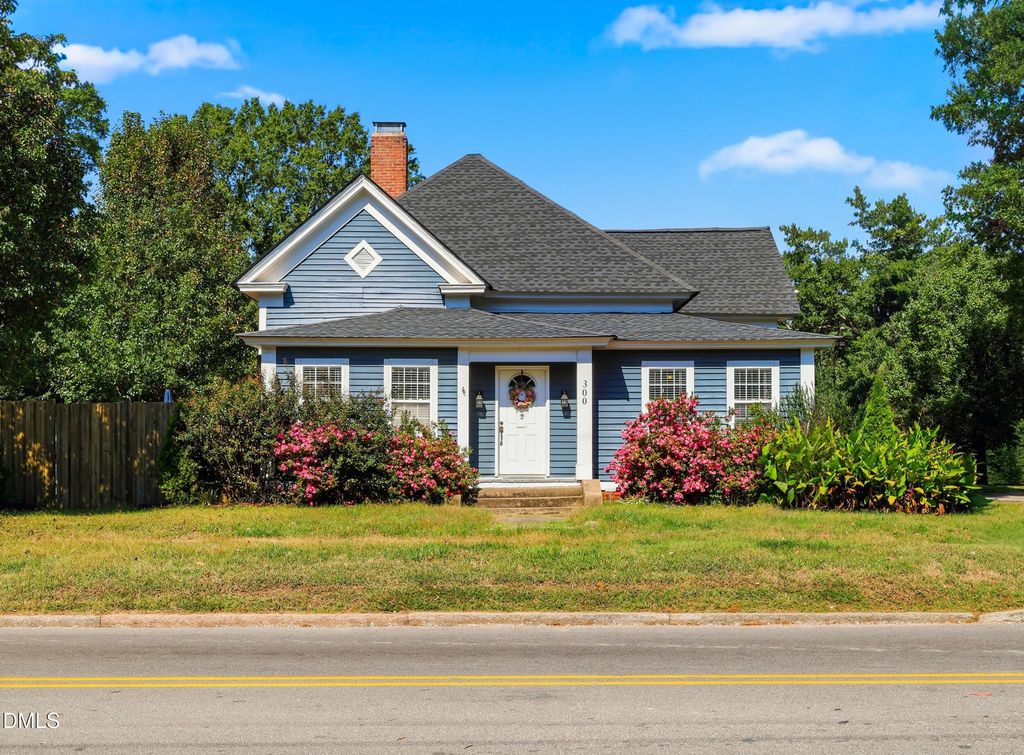 300 W Gannon Avenue W, Zebulon, NC 27597