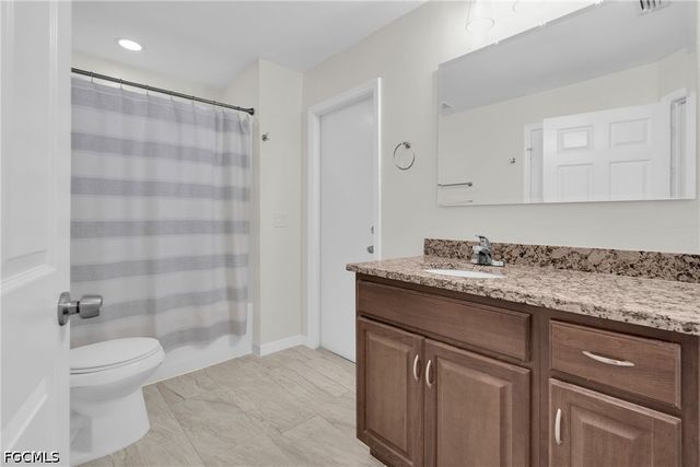 1237 Bermar ST, Fort Myers, FL 33913
