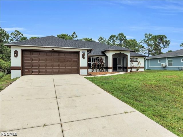 1237 Bermar ST, Fort Myers, FL 33913