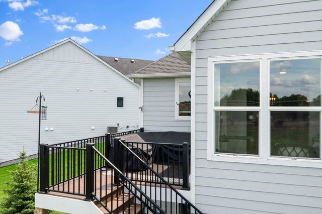 4145 Gable Court, Woodbury, MN 55129