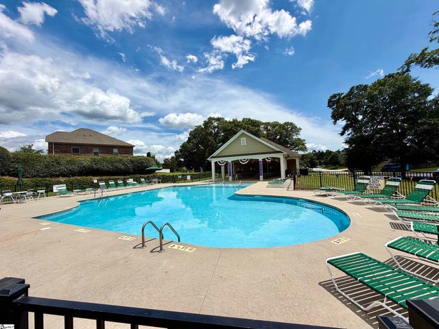 10 Belgian Blue Way, Fountain Inn, SC 29644