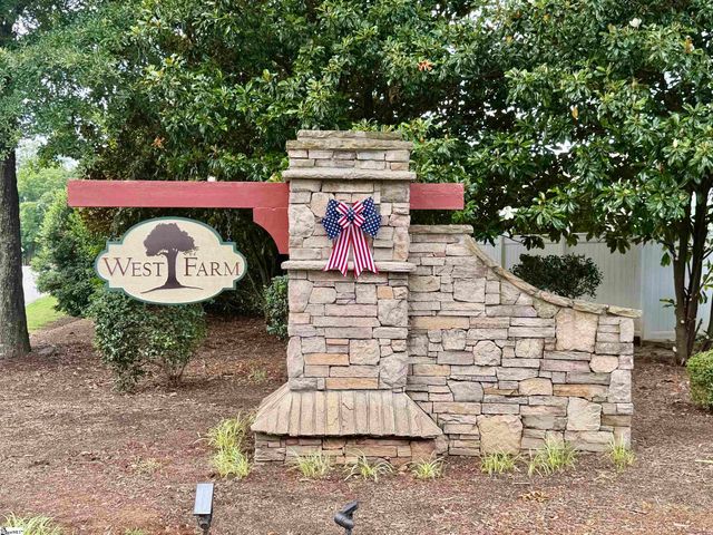 10 Belgian Blue Way, Fountain Inn, SC 29644