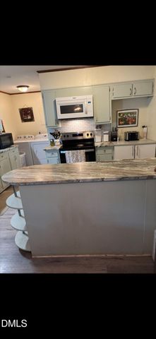 410 Blackmon Street, Four Oaks, NC 27524
