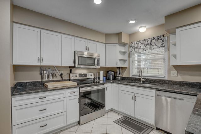 3949 Thomas Drive, Erlanger, KY 41018