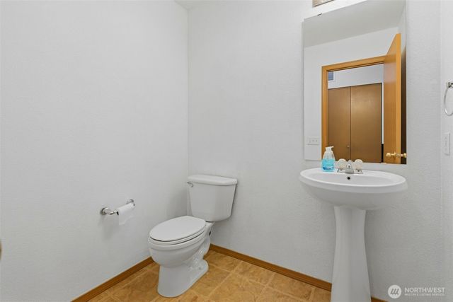 2126 Charles Street, Dupont, WA 98327