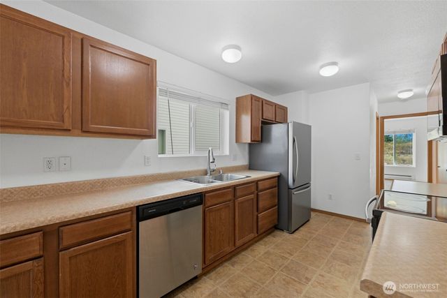 2126 Charles Street, Dupont, WA 98327