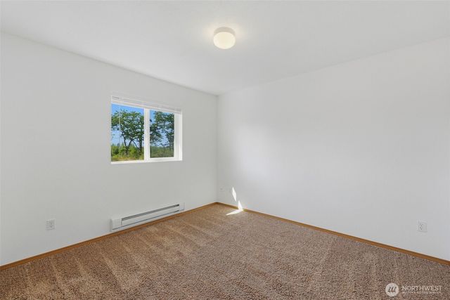 2126 Charles Street, Dupont, WA 98327