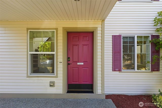 2126 Charles Street, Dupont, WA 98327