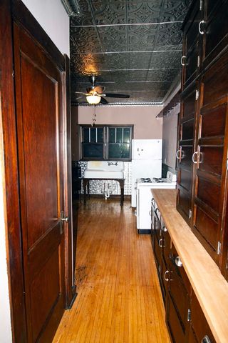 510 N Raynor Avenue, Joliet, IL 60435