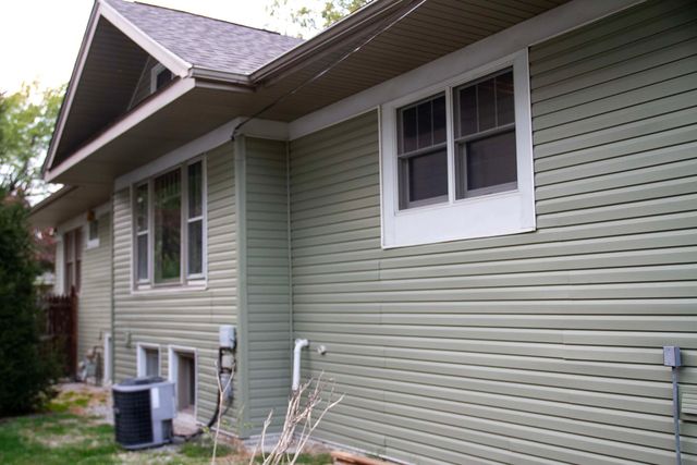 510 N Raynor Avenue, Joliet, IL 60435