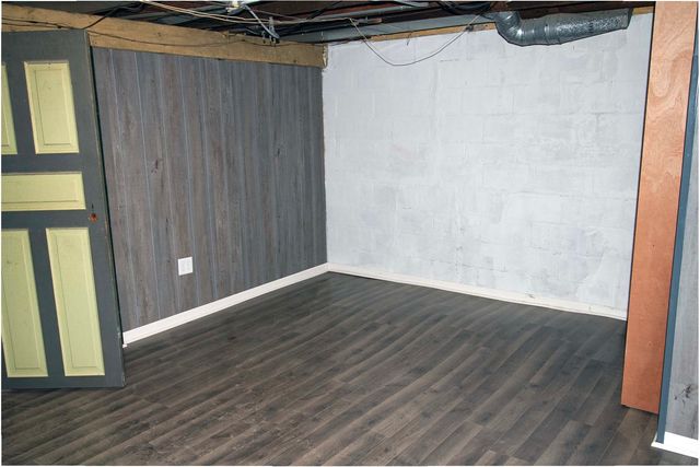 510 N Raynor Avenue, Joliet, IL 60435