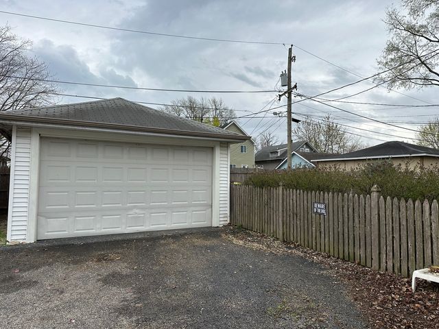 510 N Raynor Avenue, Joliet, IL 60435