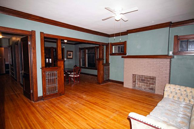 510 N Raynor Avenue, Joliet, IL 60435