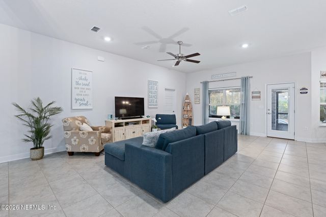 36 SLUMBER Path, Palm Coast, FL 32164