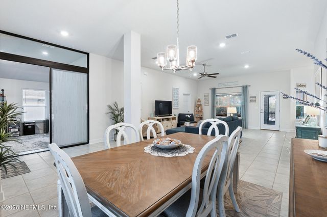 36 SLUMBER Path, Palm Coast, FL 32164