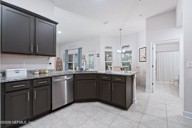 36 SLUMBER Path, Palm Coast, FL 32164