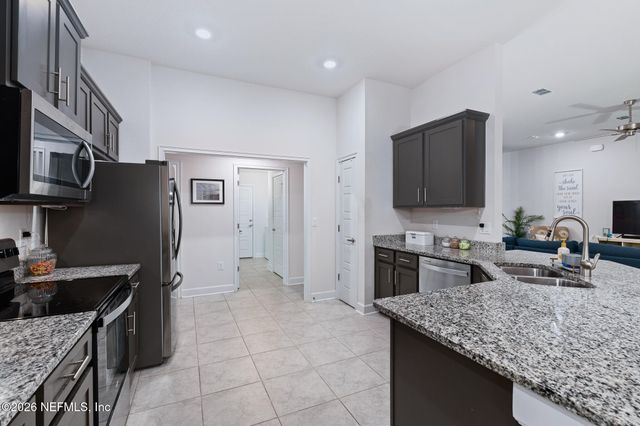 36 SLUMBER Path, Palm Coast, FL 32164