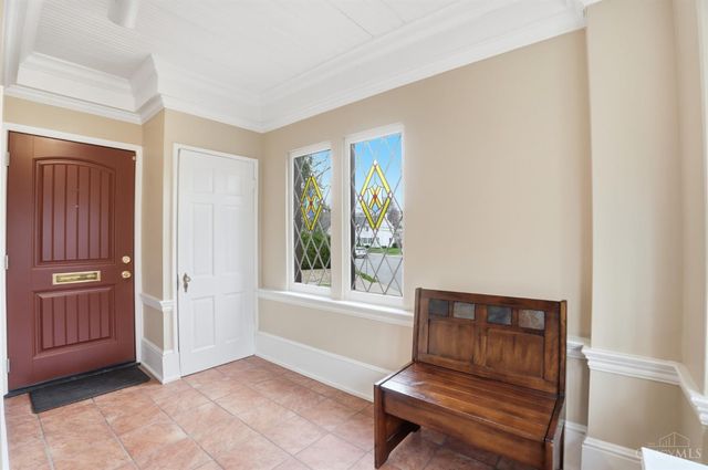 1253 Herschel Avenue, Cincinnati, OH 45208