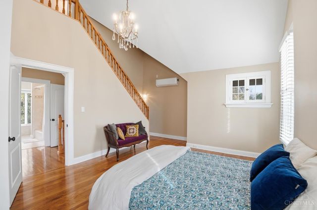 1253 Herschel Avenue, Cincinnati, OH 45208