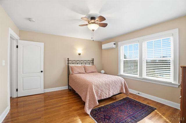 1253 Herschel Avenue, Cincinnati, OH 45208