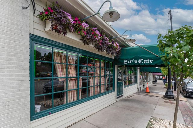 1253 Herschel Avenue, Cincinnati, OH 45208