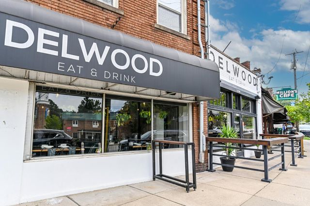 1253 Herschel Avenue, Cincinnati, OH 45208