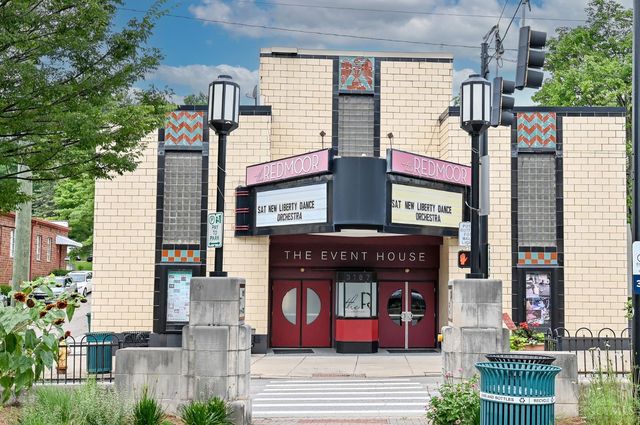 1253 Herschel Avenue, Cincinnati, OH 45208