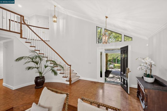 549 Buttonwood Dr, Danville, CA 94506