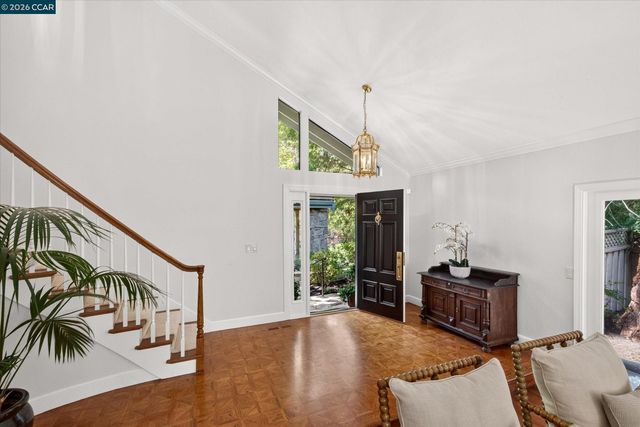 549 Buttonwood Dr, Danville, CA 94506