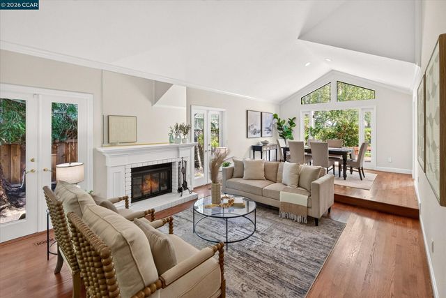 549 Buttonwood Dr, Danville, CA 94506