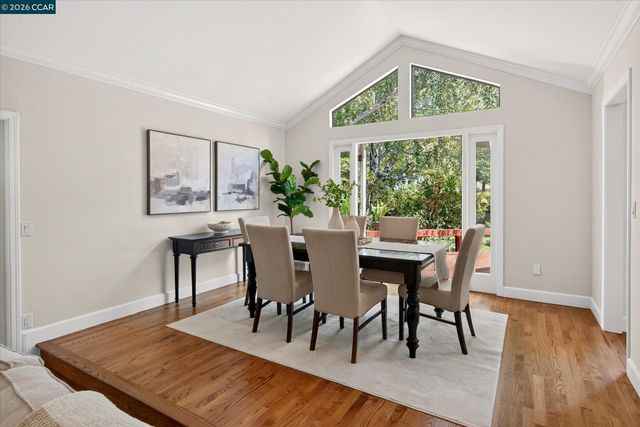 549 Buttonwood Dr, Danville, CA 94506