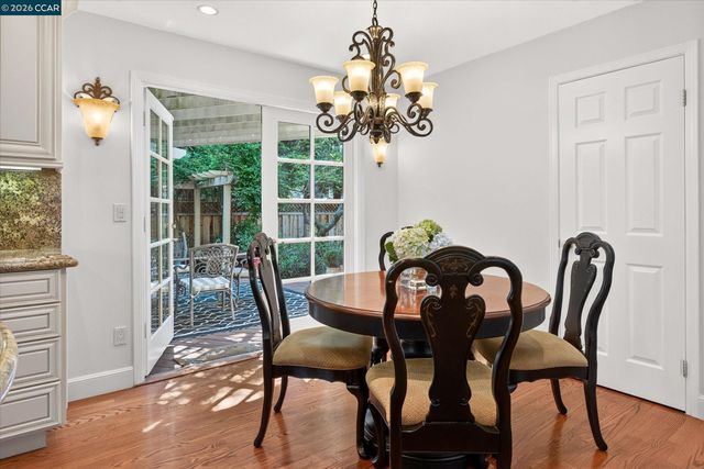 549 Buttonwood Dr, Danville, CA 94506