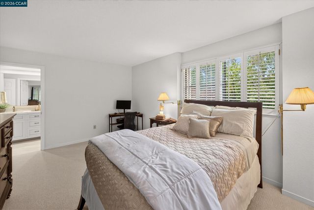 549 Buttonwood Dr, Danville, CA 94506