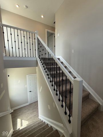 71 Steeples Boulevard, Indianapolis, IN 46222