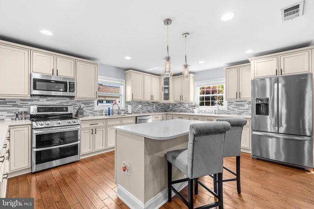 7540 OLD BATTLE GROVE, Dundalk, MD 21222