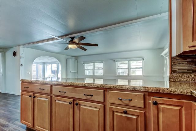 7 DRURY LANE, Tarpon Springs, FL 34689