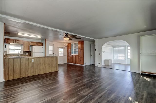 7 DRURY LANE, Tarpon Springs, FL 34689