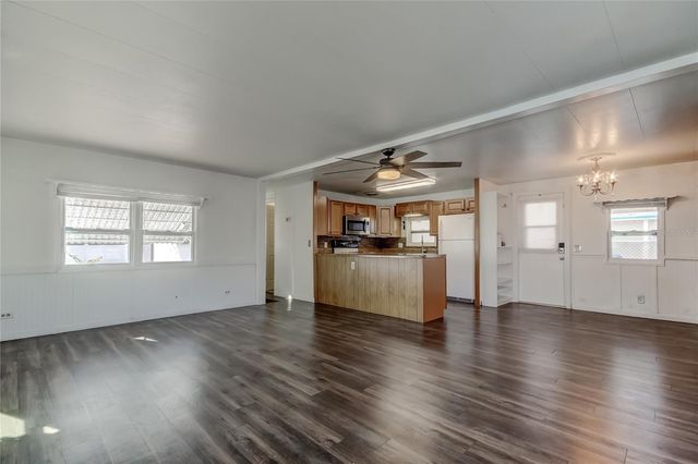 7 DRURY LANE, Tarpon Springs, FL 34689