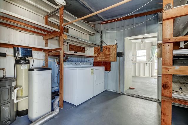 7 DRURY LANE, Tarpon Springs, FL 34689