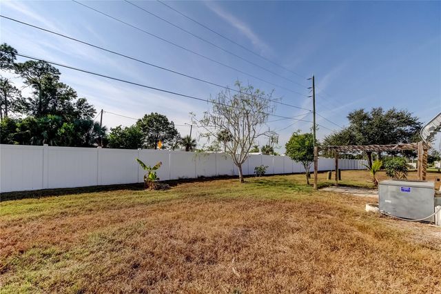 7 DRURY LANE, Tarpon Springs, FL 34689