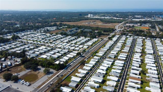 7 DRURY LANE, Tarpon Springs, FL 34689