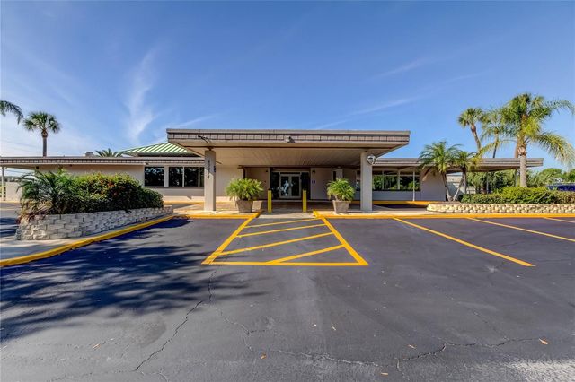 7 DRURY LANE, Tarpon Springs, FL 34689