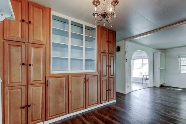 7 DRURY LANE, Tarpon Springs, FL 34689