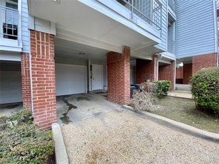 9823 Summerwood Circle 1005, Dallas, TX 75243