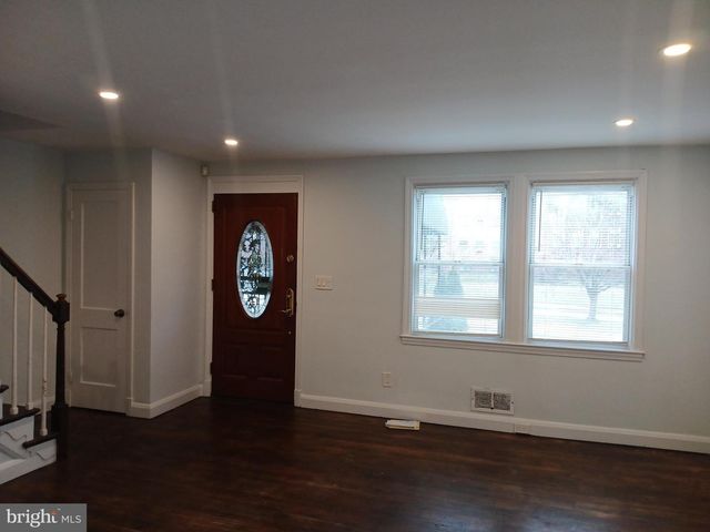 2707 EDISON HWY, Baltimore, MD 21213